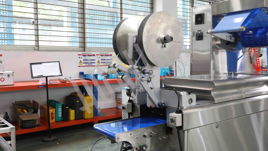 Термоформовочная машина HVR-420A  (180*128;360*192;180*192,газ.вод.охл-ль, струйный принтер) Hualian - Купить с доставкой по всей России - 19