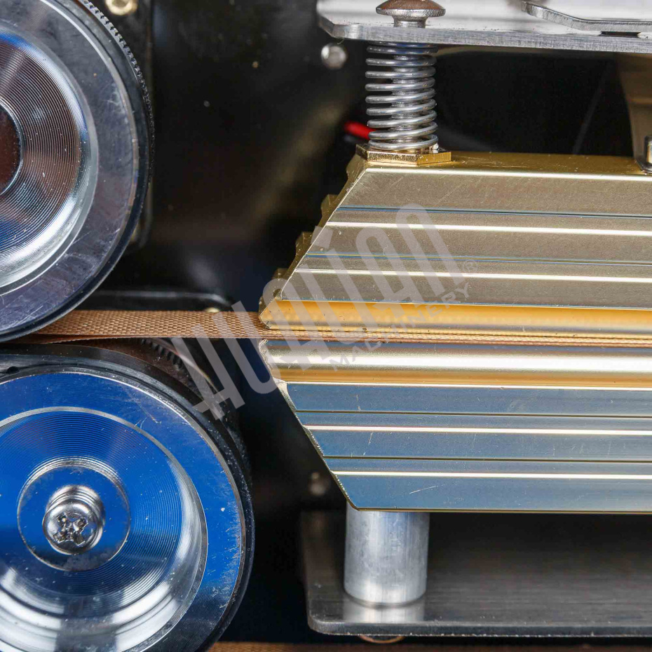 Роликовый (конвейерный) запайщик с правой подачей FRD-750E (горизонт.) Hualian - Купить с доставкой по всей России - 33