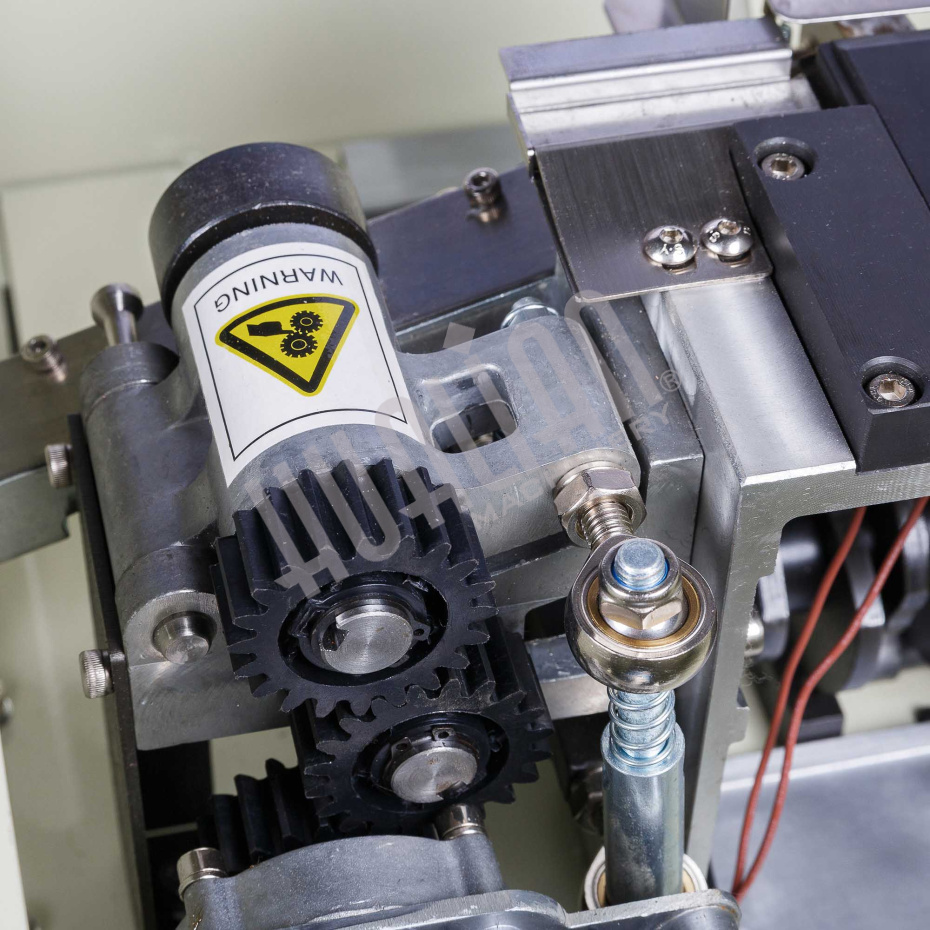 Полуавтоматическая стрейпинг-машина (закрытый стол) KZB-10H Hualian - Купить с доставкой по всей России - 23