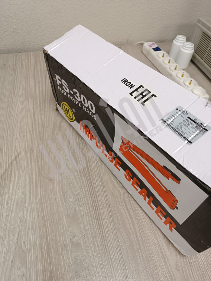 Ручной импульсный запайщик FS-300 IRON (мет.корп.) (Выставочный образец) Hualian - Купить с доставкой по всей России - 4