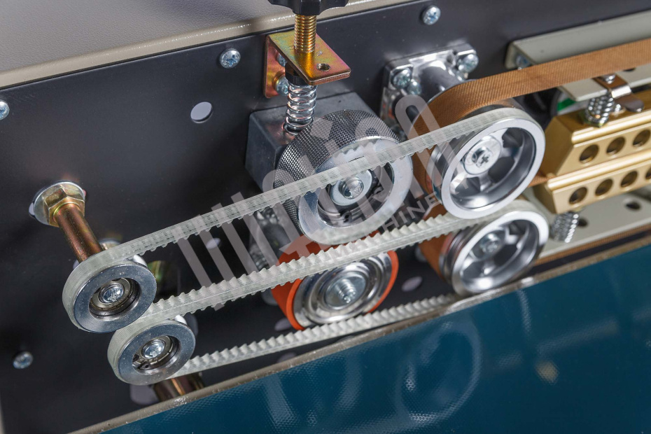 Роликовый (конвейерный) запайщик горизонтального типа DBF-900 LOW COST Hualian - Купить с доставкой по всей России - 11