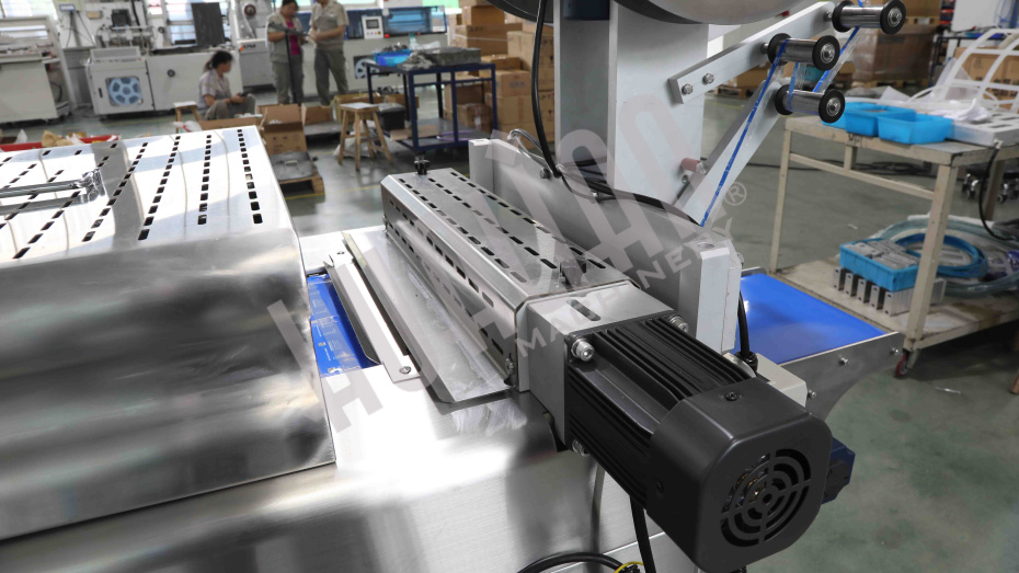 Термоформовочная машина HVR-420A  (180*128;360*192;180*192,газ.вод.охл-ль, струйный принтер) Hualian - Купить с доставкой по всей России - 14