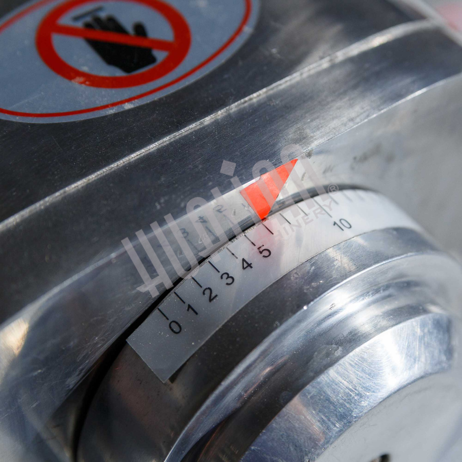 Автоматическая тестораскаточная машина YP-520 NEW Hualian - Купить с доставкой по всей России - 6