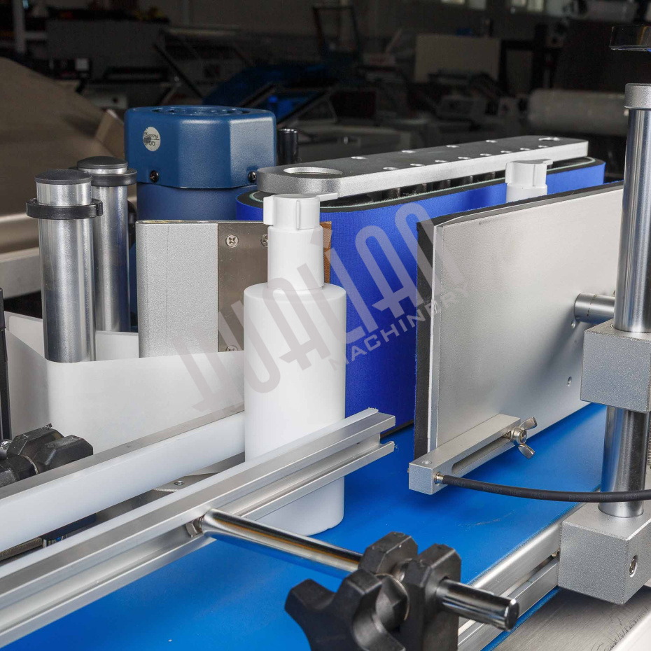 Автоматический этикетировщик для круглой тары с датером HLKP-35D Hualian - Купить с доставкой по всей России - 6