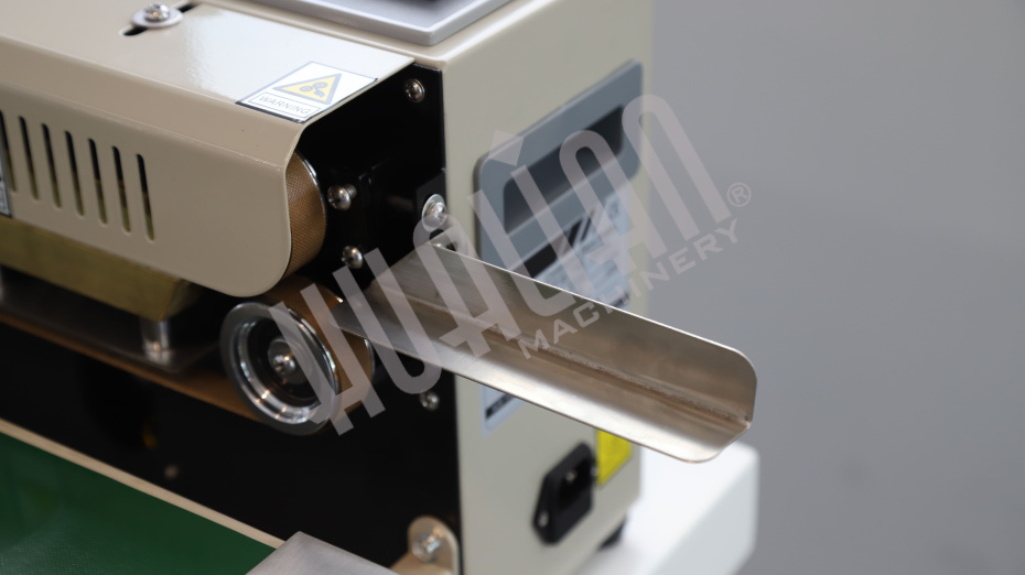 Роликовый конвейерный запайщик горизонтальный FRB-770I Hualian - Купить с доставкой по всей России - 7