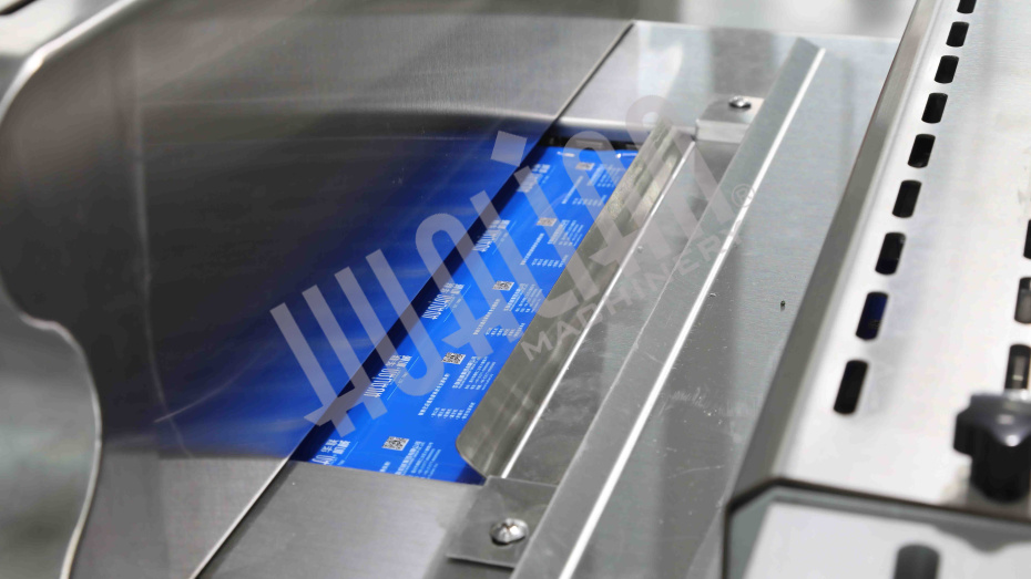 Термоформовочная машина HVR-420A (220*76.8*50 мм; 300*76.8*50 мм; вод.охл., газ., этикетировщик) Hualian - Купить с доставкой по всей России - 4