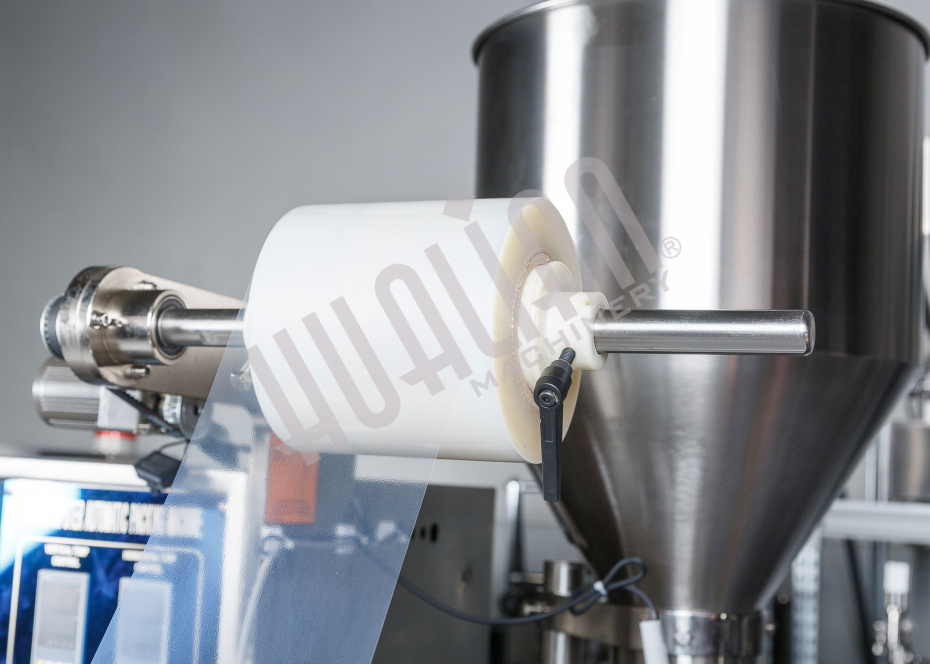 Автоматическая фасовочно-упаковочная машина DXDK-320RH-E (нерж., стик 17*110 мм, 4.6-8 мл, W пленки 42 мм, зубч. нож.) Hualian - Купить с доставкой по всей России - 10