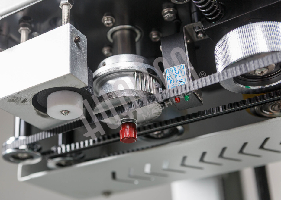 Роликовый (конвейерный) запайщик для тяжелых мешков FRCM-1120L (с датером) Hualian - Купить с доставкой по всей России - 2