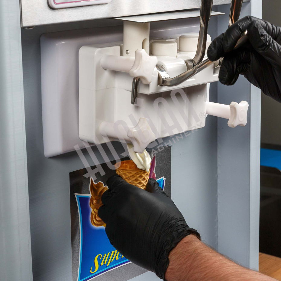 Фризер для мягкого мороженого HIM-03 с функцией ночного хранения и помпой (3 рожка) Hualian - Купить с доставкой по всей России - 7