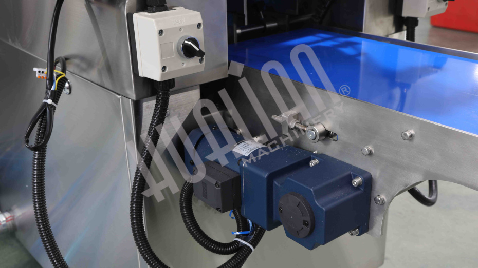 Термоформовочная машина HVR-420A (220*76.8*50 мм; 300*76.8*50 мм; вод.охл., газ., этикетировщик) Hualian - Купить с доставкой по всей России - 11