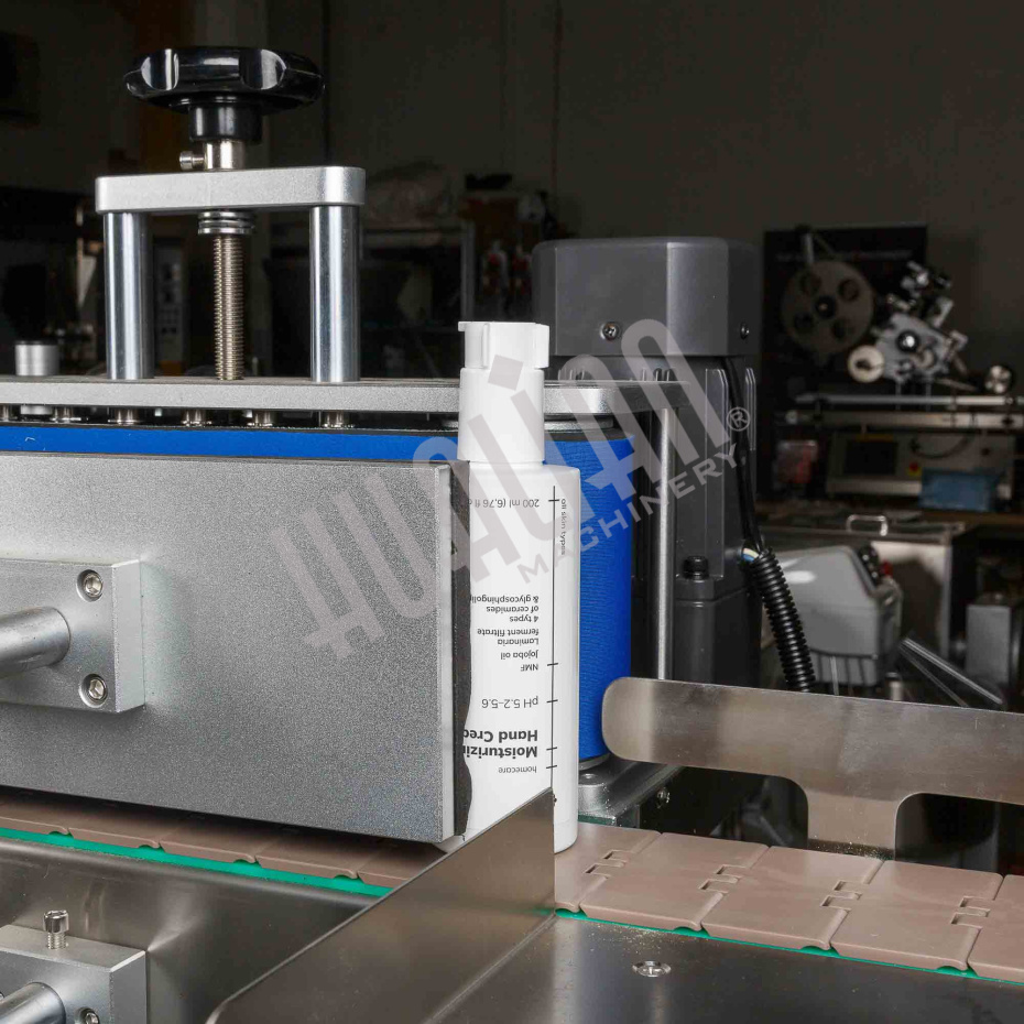 Автоматический этикетировщик для круглой тары с датером HLMT-130D Hualian - Купить с доставкой по всей России - 8