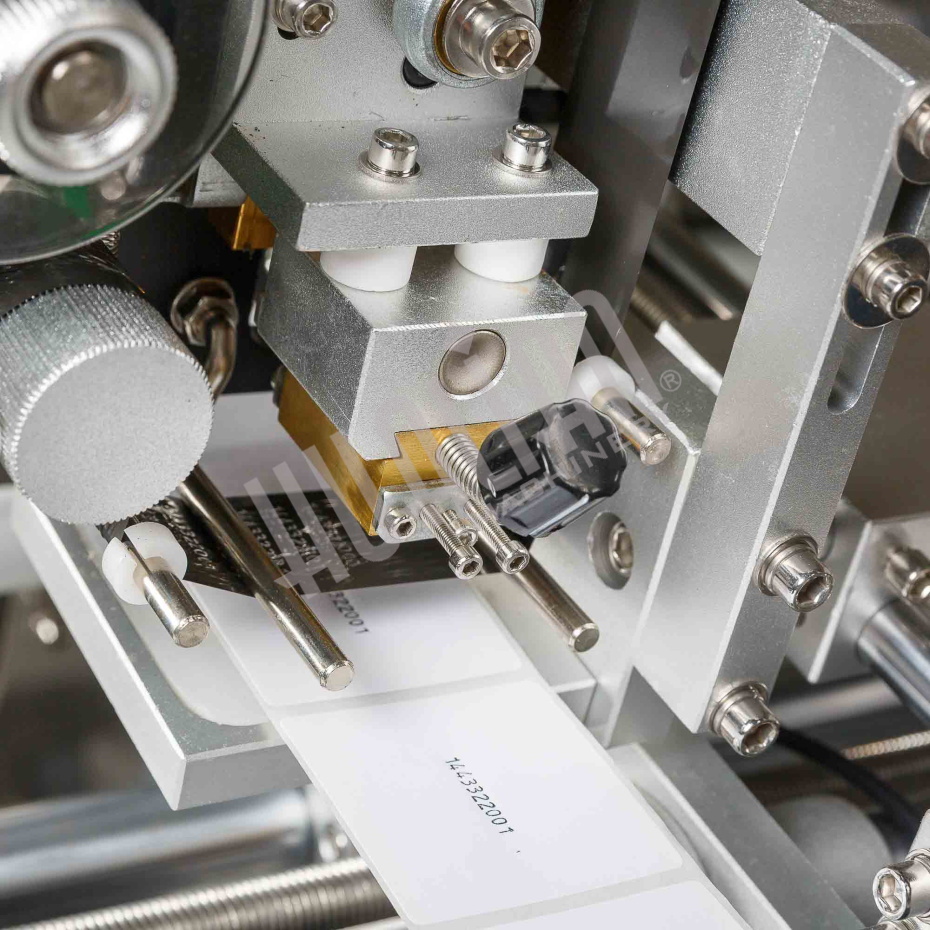 Автоматический этикетировщик для плоских поверхностей с датером HLMT-220TD Hualian - Купить с доставкой по всей России - 17