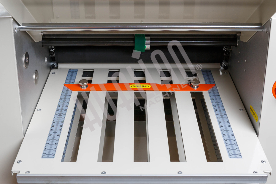 Фальцевальная машина ZE-8 Hualian - Купить с доставкой по всей России - 26