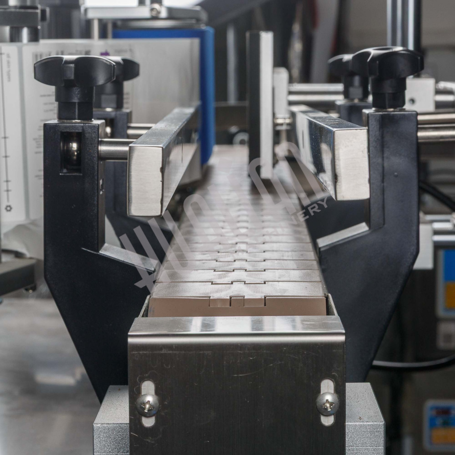 Автоматический этикетировщик для круглой тары с датером HLMT-130D Hualian - Купить с доставкой по всей России - 29