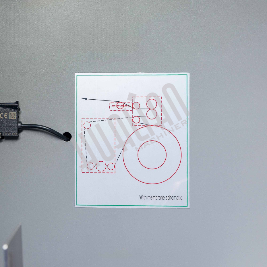 Горизонтальная упаковочная машина DXDZ-600XD (лент. 250 мм, рег.форм., S 400, L 180-500, H-120) Hualian - Купить с доставкой по всей России - 23