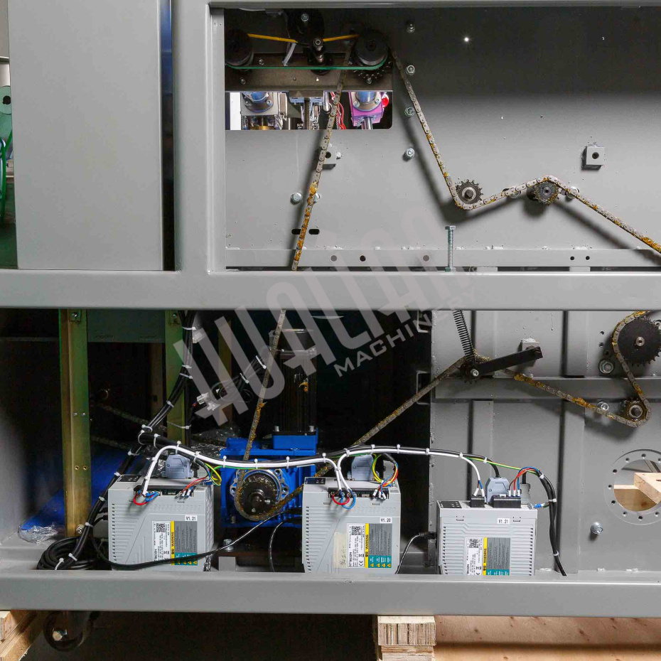 Автоматическая горизонтальная упаковочная машина DXDZ-600XD под ВПП (3 servo, лент. 250 мм, рег. форм., min bag L 130, H 120, трансп.попереч.запайки) Hualian - Купить с доставкой по всей России - 18