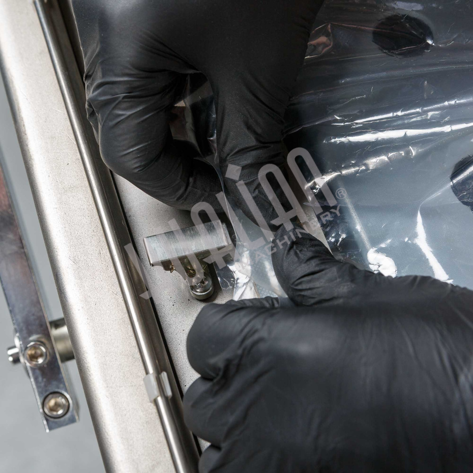 Напольная двухкамерная вакуум-упаковочная машина DZQ-700/2SB (нерж., газ) Hualian - Купить с доставкой по всей России - 8