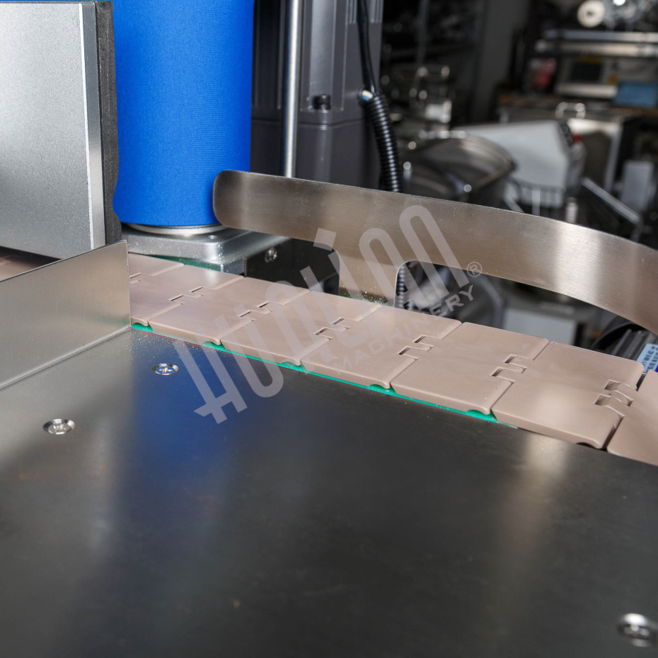 Автоматический этикетировщик для круглой тары с датером HLMT-130D Hualian - Купить с доставкой по всей России - 14