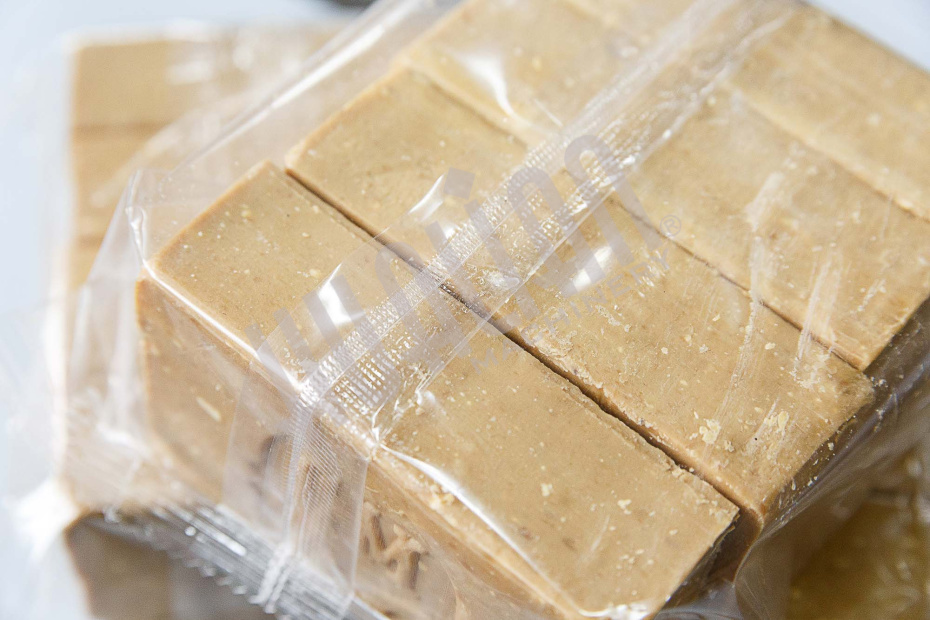 Горизонтальная упаковочная машина DXDZ-450B NEW (H-70 mm, bag L 130-450mm, S 400mm, рег. формир-ль 180 мм, транспортер попер. запайки) Hualian - Купить с доставкой по всей России - 11