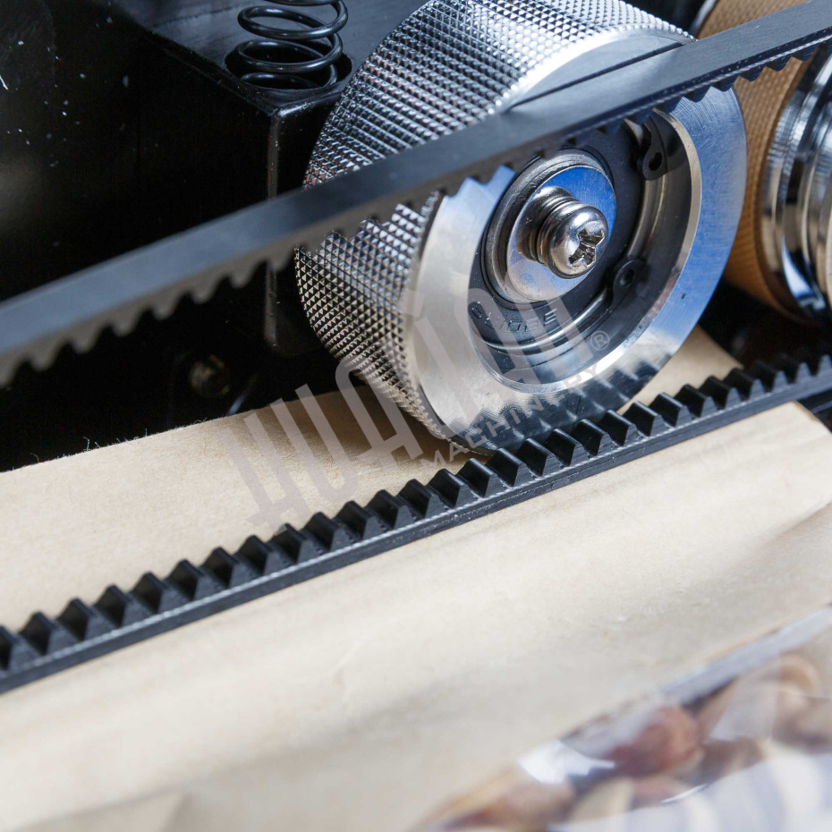 Роликовый (конвейерный) запайщик с правой подачей FRD-750E (горизонт.) Hualian - Купить с доставкой по всей России - 12