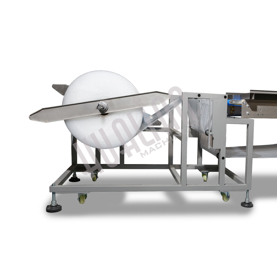 Автоматическая горизонтальная упаковочная машина DXDZ-600XD под ВПП (3 servo, лент. 250 мм, рег. форм., min bag L 130, H 120, трансп.попереч.запайки) Hualian - Купить с доставкой по всей России - 3