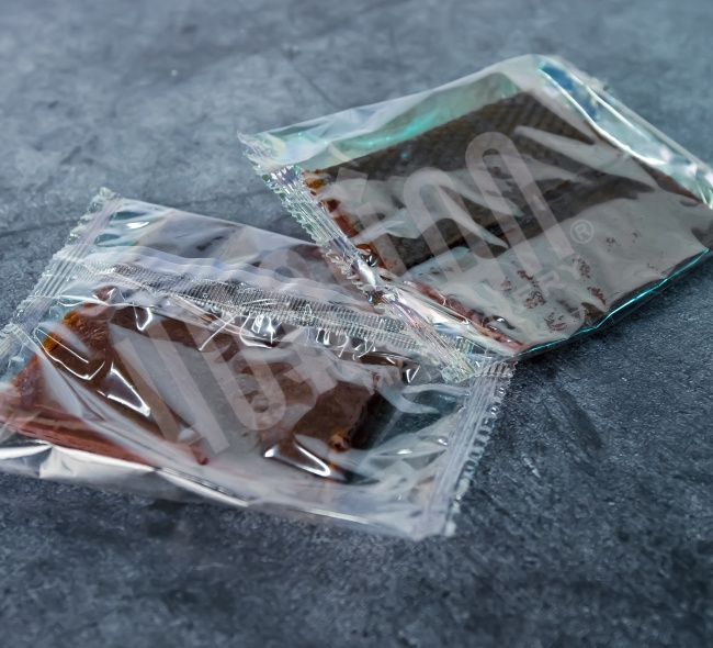 Горизонтальная упаковочная машина DXDZ-450XD NEW (H-70mm, bag L 130-450mm, S 400mm, рег.форм, транспортёр на выходе, вставки в трансп) Hualian - Купить с доставкой по всей России - 3