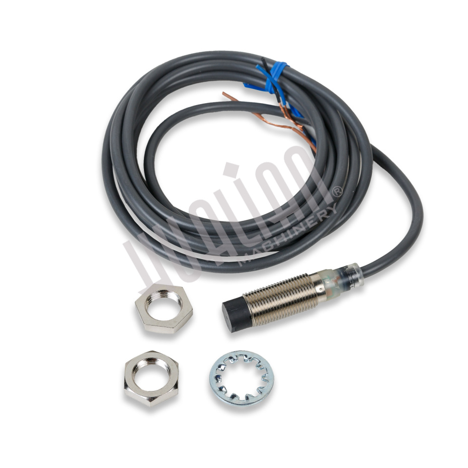 Индуктивный датчик E2B-M12KN05 для CXJ/HVT Hualian - Купить с доставкой по всей России - 2