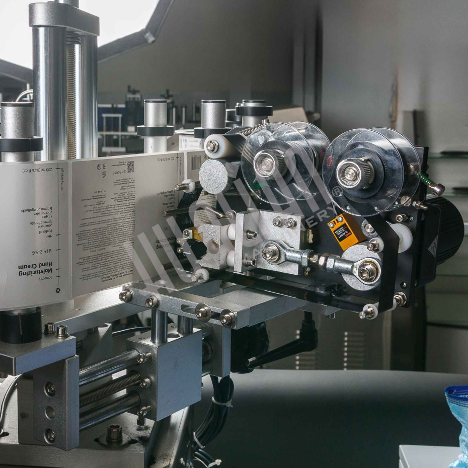 Автоматический этикетировщик для круглой тары с датером HLMT-130D Hualian - Купить с доставкой по всей России - 20