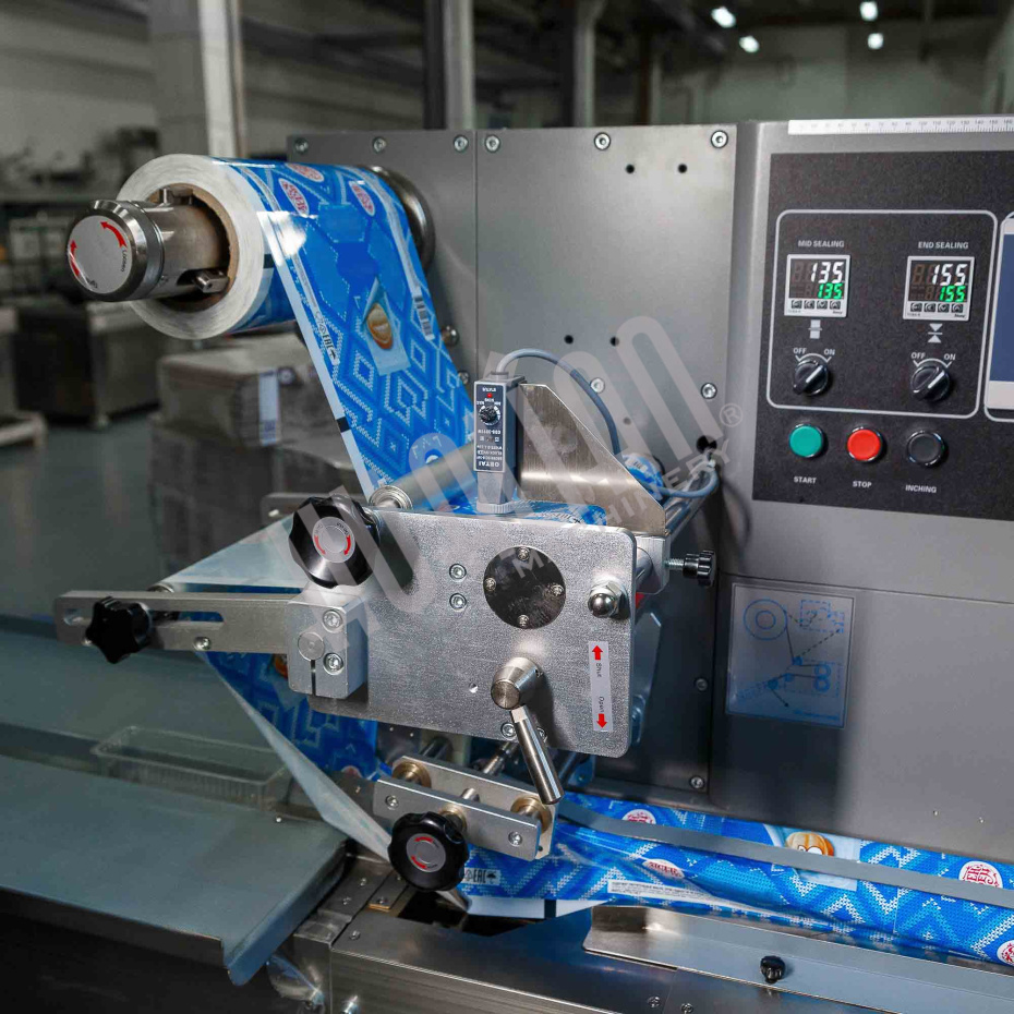 Автоматическая горизонтальная упаковочная машина DXDZ-250D NEW (1 нож, bag L 120-280mm, S 250mm, H - 40 mm) Hualian - Купить с доставкой по всей России - 3