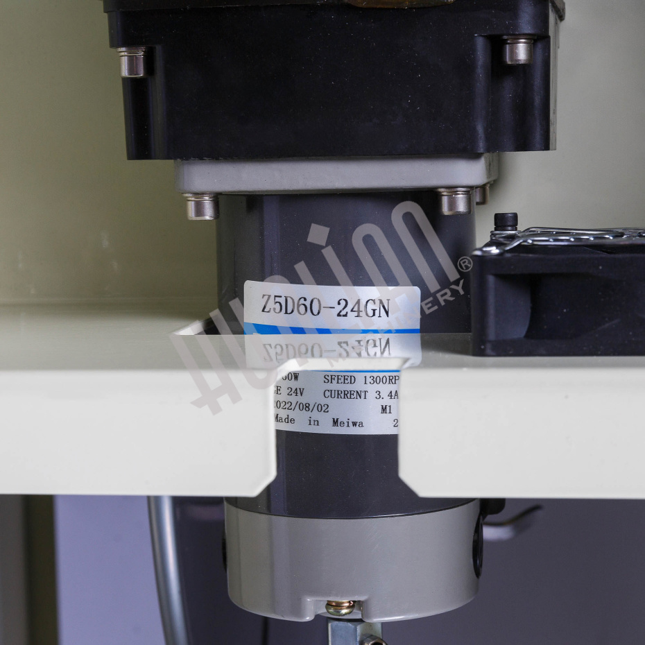 Полуавтоматическая стрейпинг-машина (закрытый стол) KZB-10H Hualian - Купить с доставкой по всей России - 20